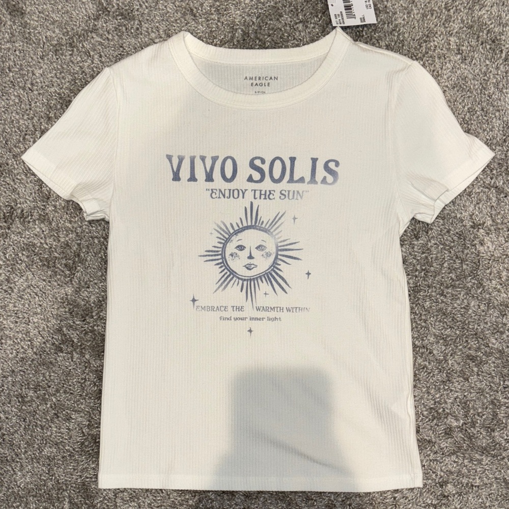 American Eagle White Graphic Tee